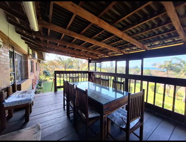 3 BEDROOM FREEHOLD FOR SALE IN SHELLY BEACH